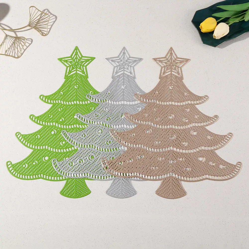 להרשים את האורחים עם מפיות חגיגיים, עיצוב הבית מעודן עץ חג המולד מפית עמיד בפני חום הרים על שולחן החג - 1